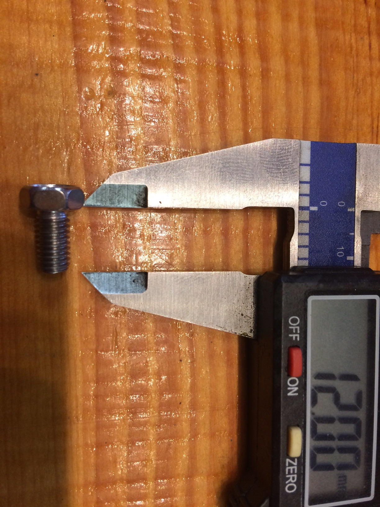 Yuasa Universal Motorcycle 6mm x 12mm Bolt & Nut Battery Terminal Adapter Kit