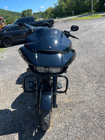 Klock Werks 14" Dark Smoke Sport Flare Windshield for 2015-23 Harley Road Glide