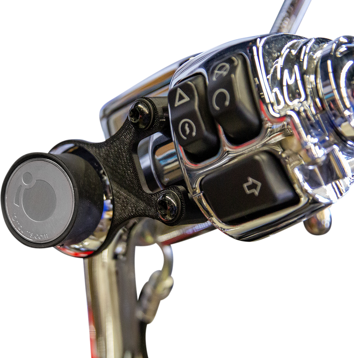Klock Werks iOmounts Handlebar Phone Mount Kit 1996-2023 Harley Softail Models