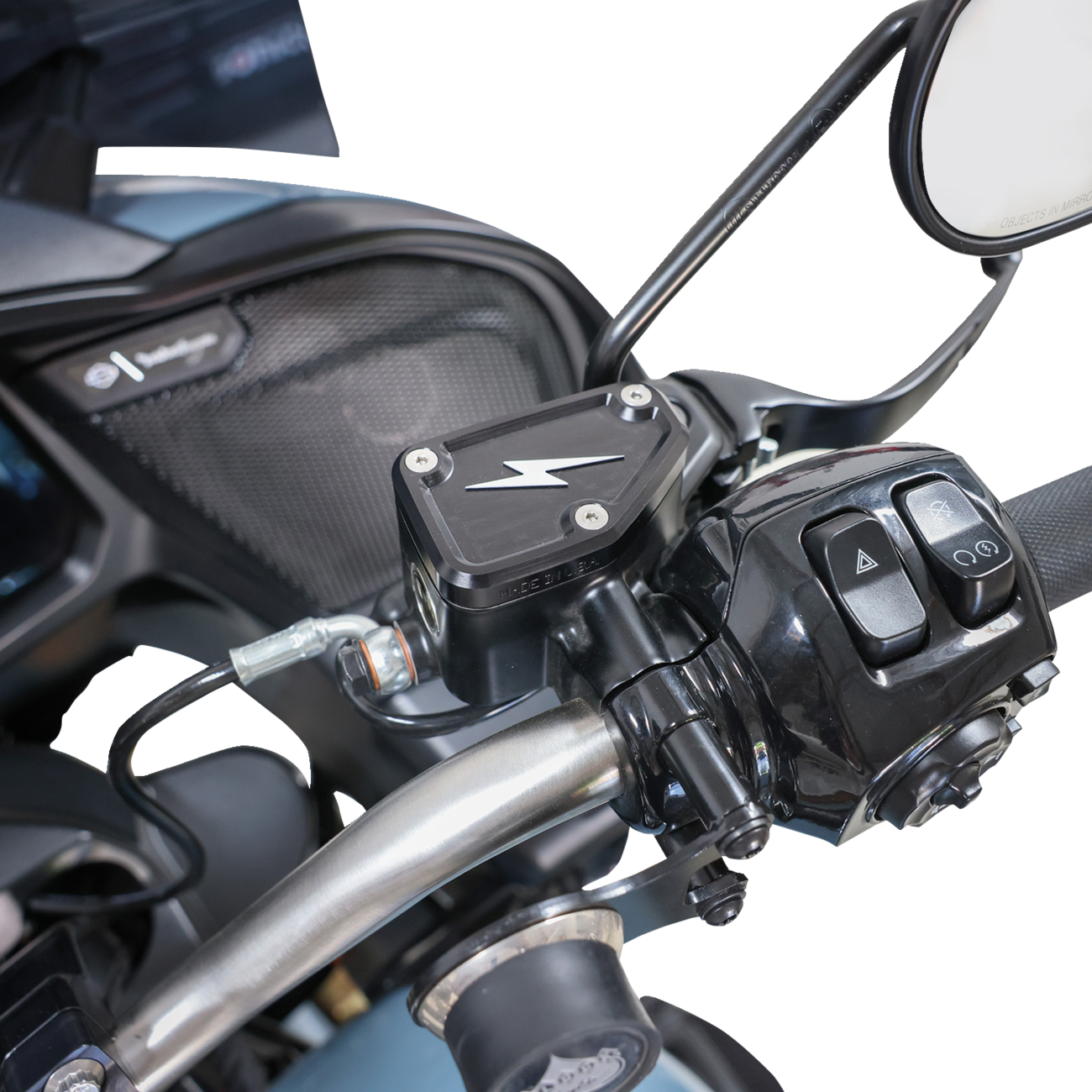 Thrashin Black Front Brake Master Cylinder Cover for 2024 Street Road Glide