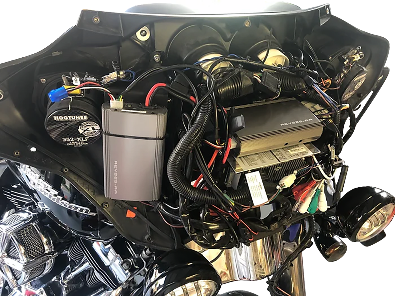 Wild Boar Rear Cut In Saddlebag Lid Speaker Amp Kit 2014-2023 Harley Touring