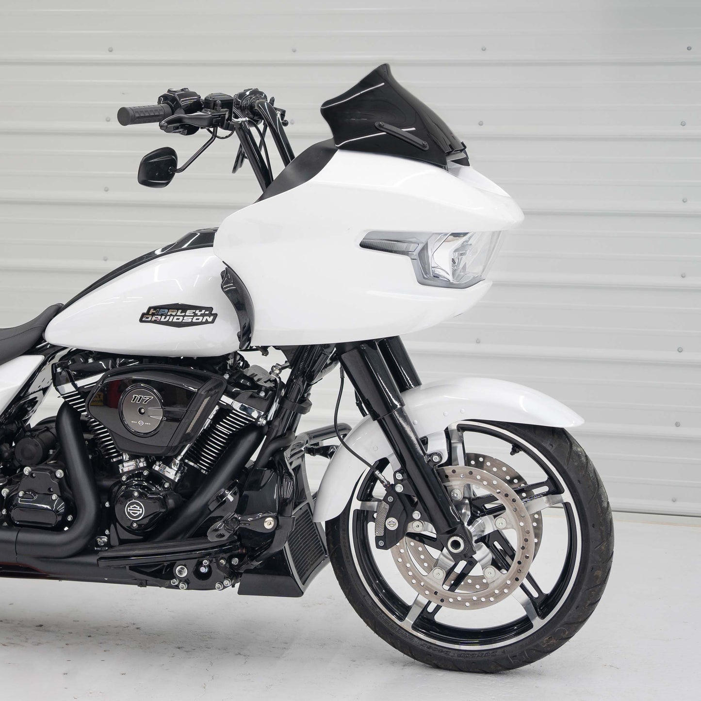 Klock Werks Sport Flare 10" Black Windshield for 2023-25 Harley Road Glide FLTR