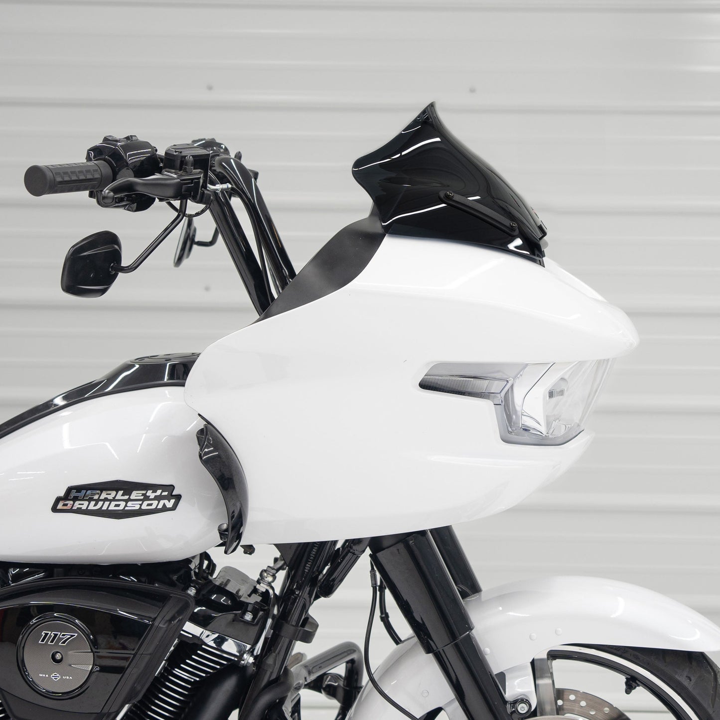 Klock Werks Sport Flare 10" Black Windshield for 2023-25 Harley Road Glide FLTR