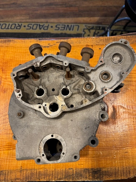 1 Set of 1947 Indian Chief Engine Motor Cases NO DAMAGE