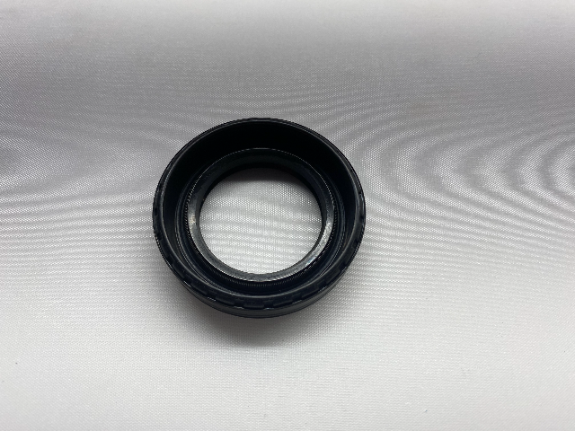 James Gasket Single .410" Swingarm/Oil Seal fits 1966-2004 Harley Dyna Touring