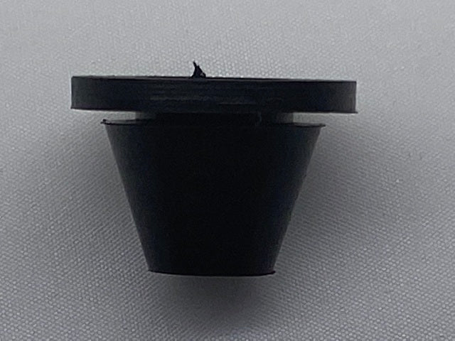 Drag Specialties Singe Rubber Side Cover Grommet for 1996-2007 Harley Touring