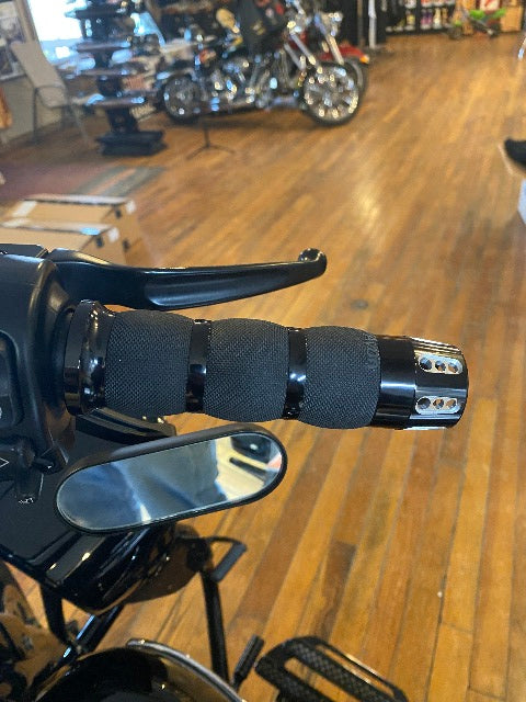 Avon Gatlin TBW Handlebar Hand Grips 2008-2024 Harley Softail Touring FLHR FLHX