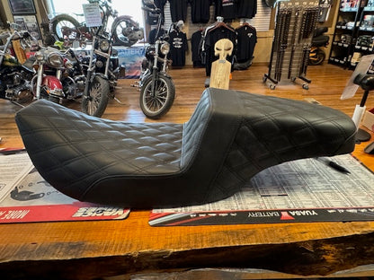 Saddlemen Black Step-Up Lattice Seat for 1997-2007 Harley Touring FLHX FLHR