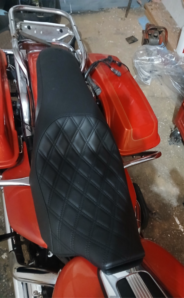 Saddlemen Profiler Lattice Stitch Gel Seat fits 2008-2025 Harley Touring Models