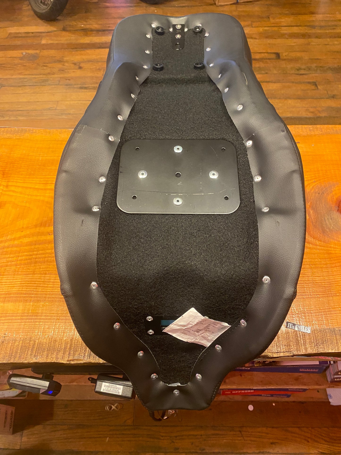 Saddlemen Roadsofa Extended Reach Seat & Backrest for 2008-2025 Harley Touring