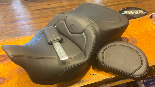Saddlemen Roadsofa Gel Seat for 2009-2024 Harley Tri Glide Ultra Classic Trike