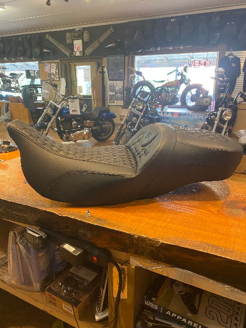 Saddlemen Roadsofa Extended Reach Honeycomb Gel Seat fits 2008-25 Harley Touring