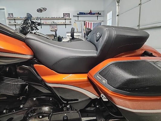 Saddlemen Roadsofa Carbon Fiber Extended Reach Seat for 2023-2025 Harley Touring