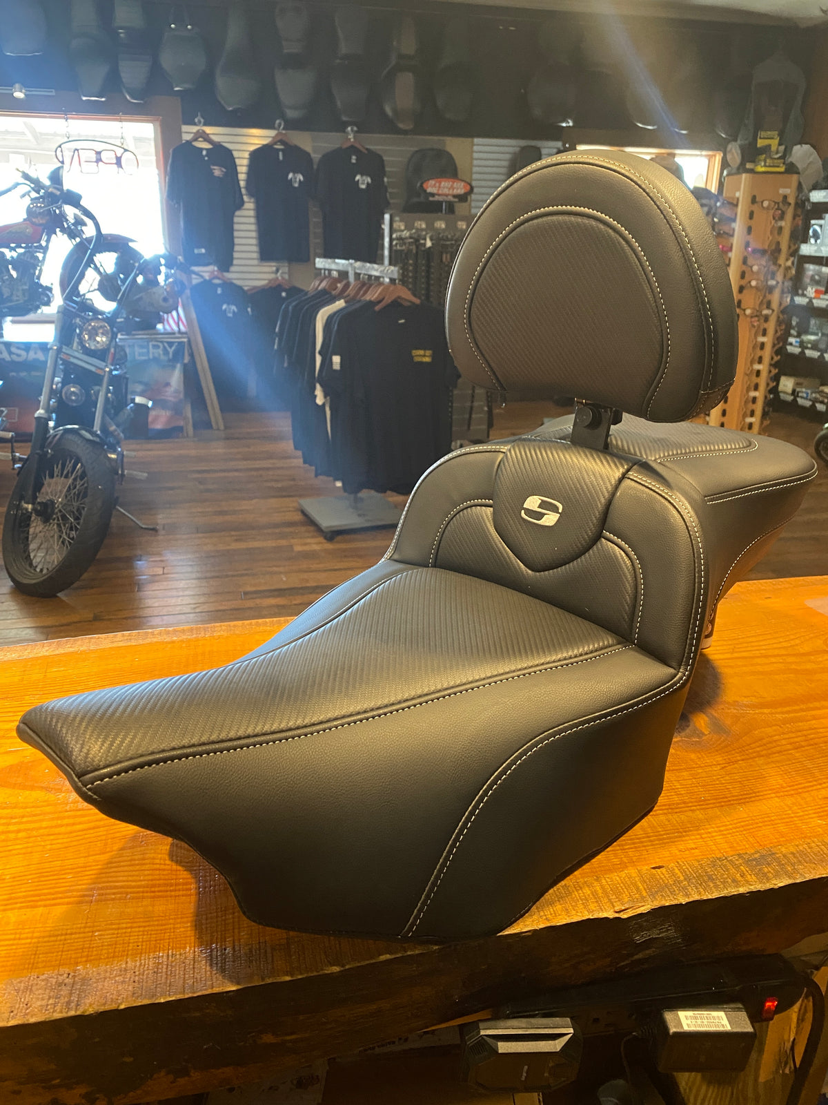 Saddlemen Roadsofa Extended Reach Seat & Backrest fits 2023-2026 Harley Touring