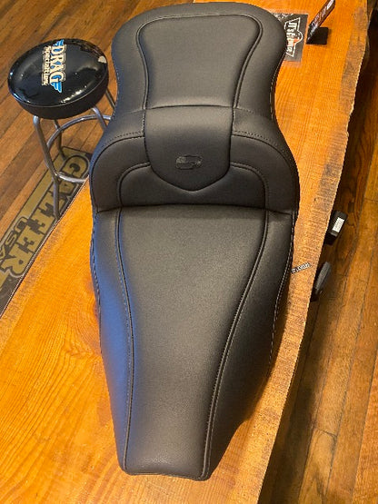 Saddlemen Roadsofa Stitched Gel Seat fits 2023-2026 Harley Road Street Glide