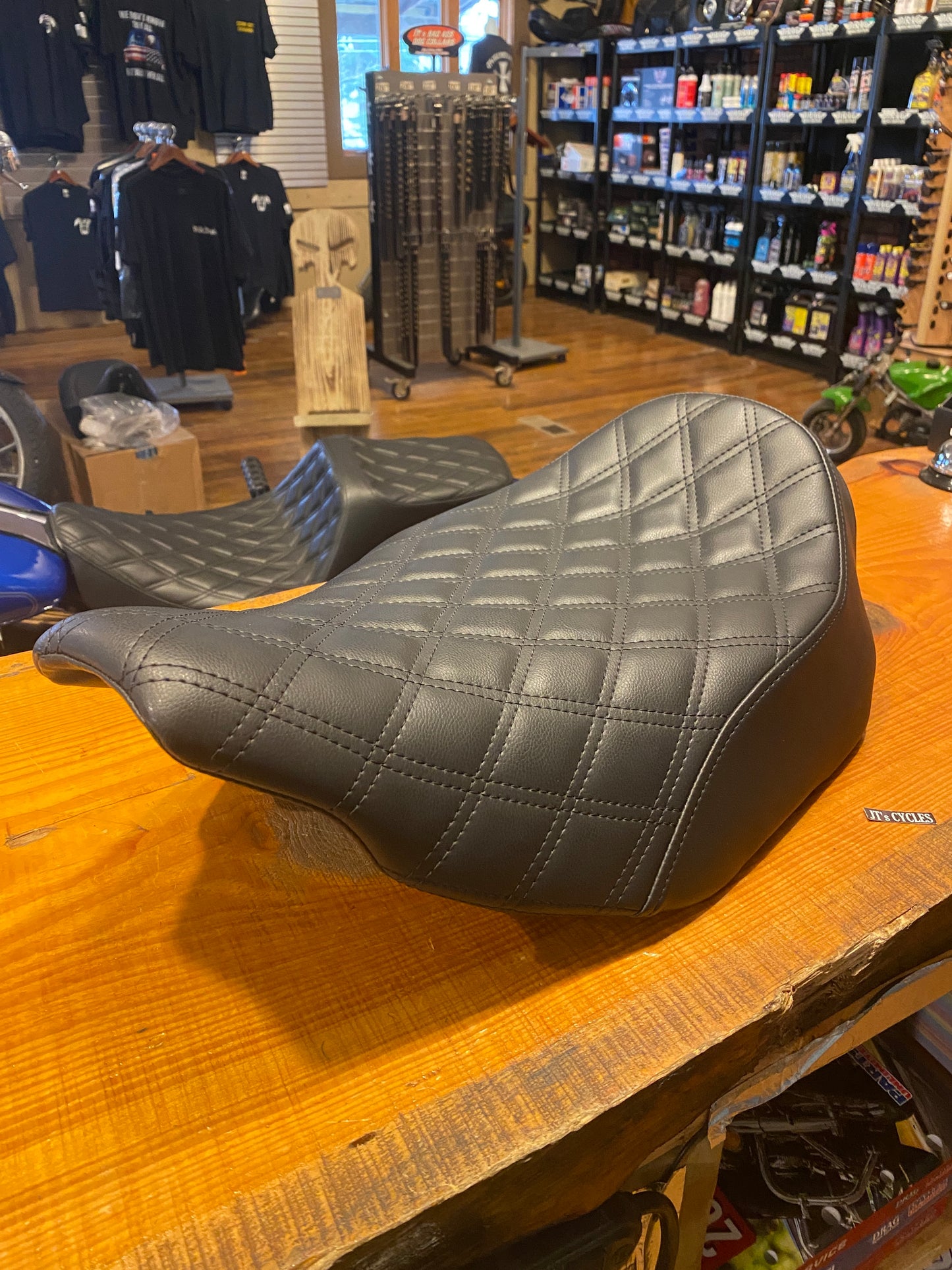 Saddlemen Renegade Lattice Solo Gel Seat for 2023-2025 Harley Touring FLTR FLHX