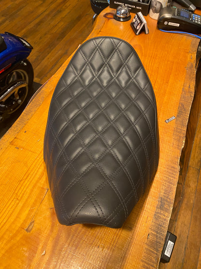 Saddlemen Renegade Lattice Solo Gel Seat for 2023-2025 Harley Touring FLTR FLHX