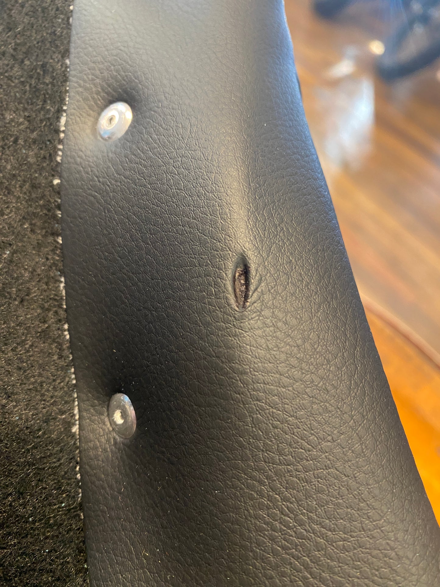 Saddlemen Roadsofa Red Lattice Stitch Gel Seat for 2023-2025 Harley Touring