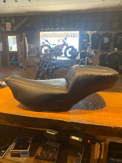 Saddlemen Roadsofa Extended Reach Seat for 2023-2026 Harley Touring Road Glide
