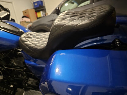Le Pera Maverick Comfortable Seat for 2023-2025 Harley Touring Road Street Glide