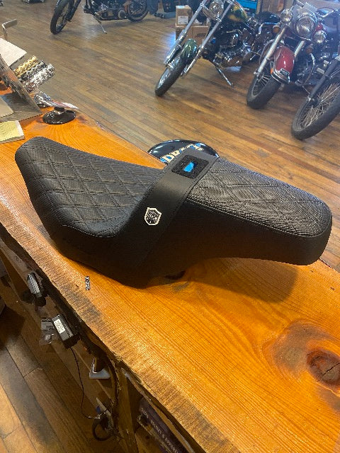Saddlemen Pro Series SDC Lattice Gel Seat for 2023-2026 Harley Road Street Glide