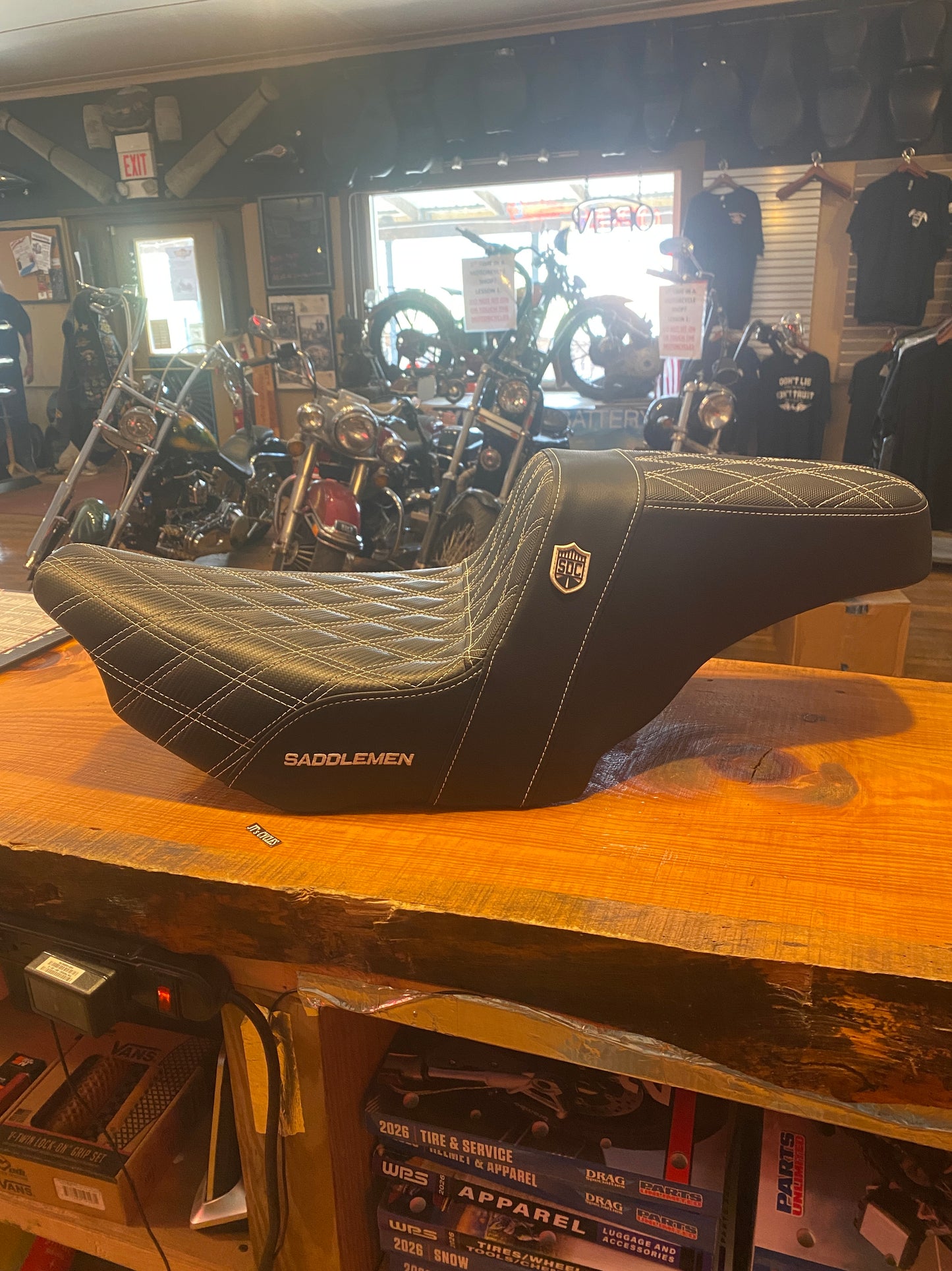 Saddlemen SDC Pro Series White Lattice Seat fits 23-25 Harley Street Road Glide