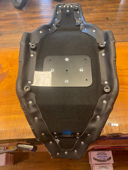 Saddlemen SDC Pro Series White Lattice Seat fits 23-25 Harley Street Road Glide