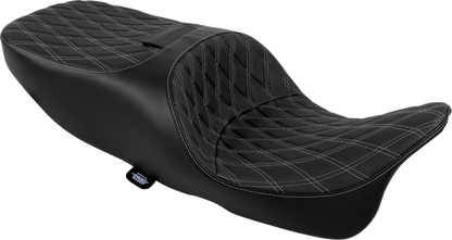 Drag Specialties Freedom Silver Diamond Seat for 2015-25 Harley Freewheeler RG3
