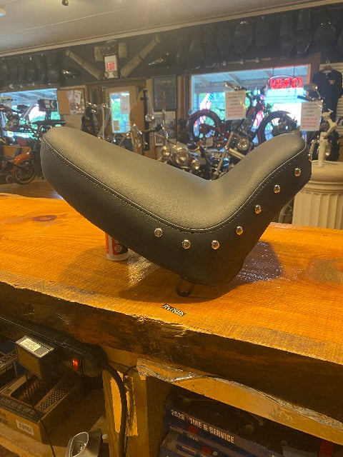 Saddlemen Renegade Gel Studded Solo Seat fits 1986-1999 Harley Softail FLST FXST