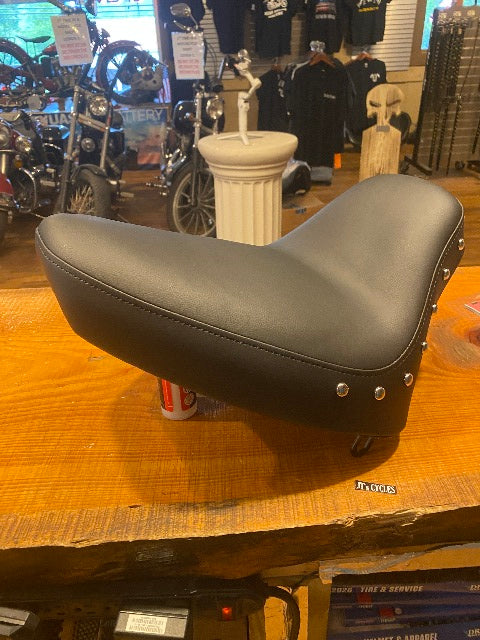 Saddlemen Renegade Gel Studded Solo Seat fits 1986-1999 Harley Softail FLST FXST