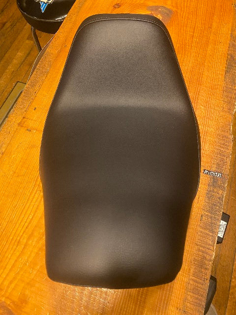 Saddlemen S3 Super Slammed Solo Seat fits 2006-17 Harley Softail Heritage Deluxe