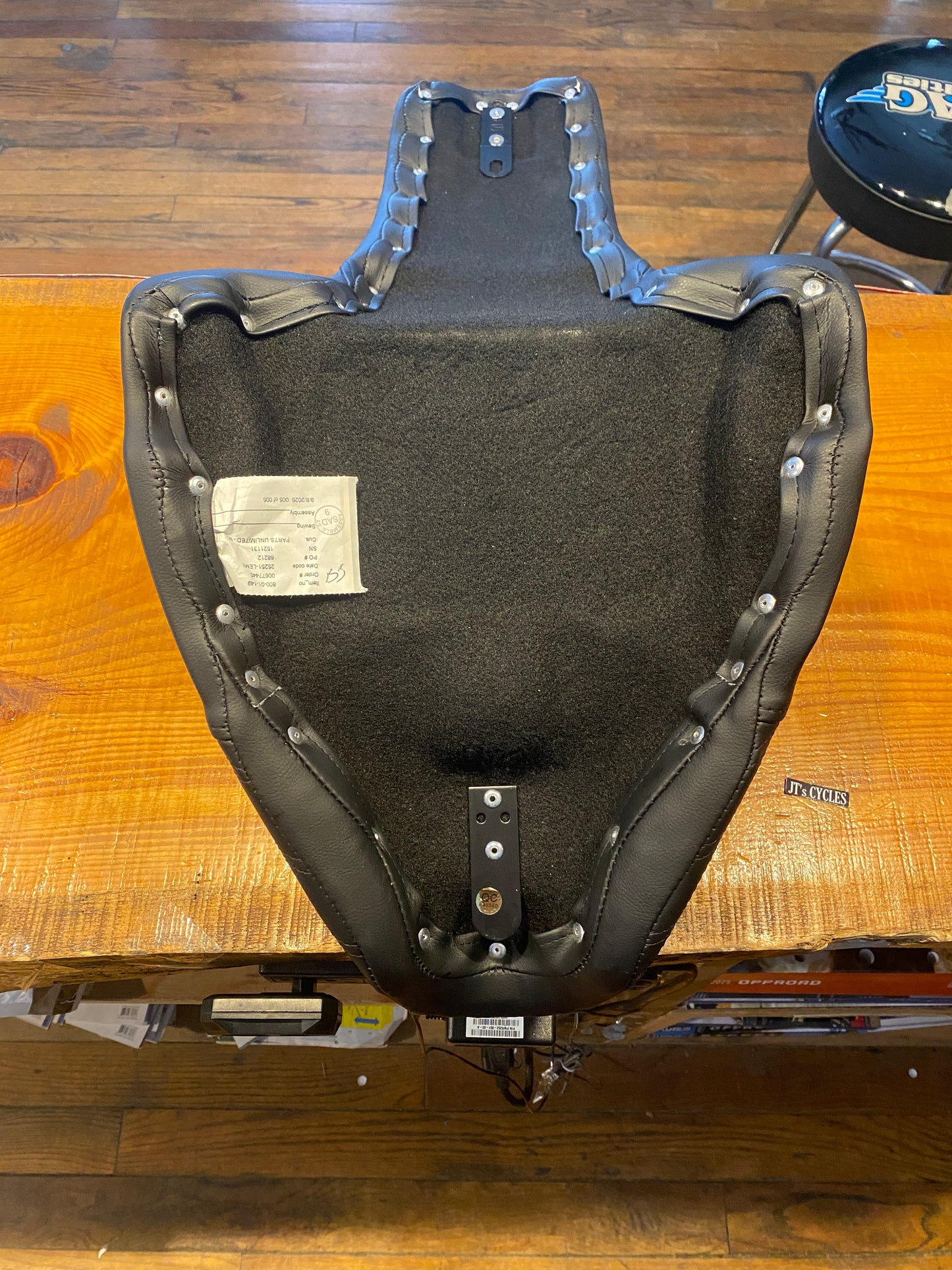 Saddlemen Profiler Lattice Low Seat 2000-2006 Harley Softail Heritage Fat Boy