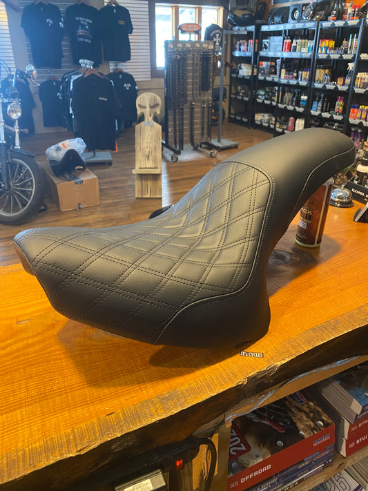 Saddlemen Profiler Lattice Low Seat 2000-2006 Harley Softail Heritage Fat Boy