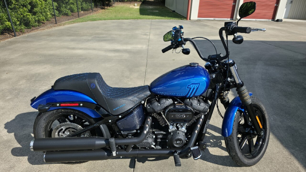Saddlemen SDC Pro Series Blue Lattice Gel Seat for 2018-2026 Harley Softail FXBB