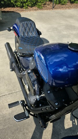 Saddlemen SDC Pro Series Blue Lattice Gel Seat for 2018-2026 Harley Softail FXBB