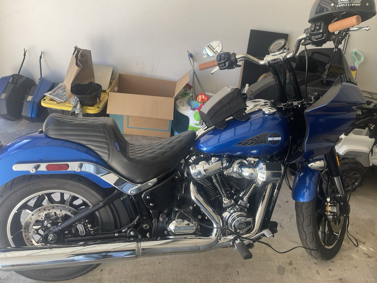 Le Pera Tailwhip Blue Diamond Stitch Seat for 2018-2025 Harley Softail FXLR FLSB