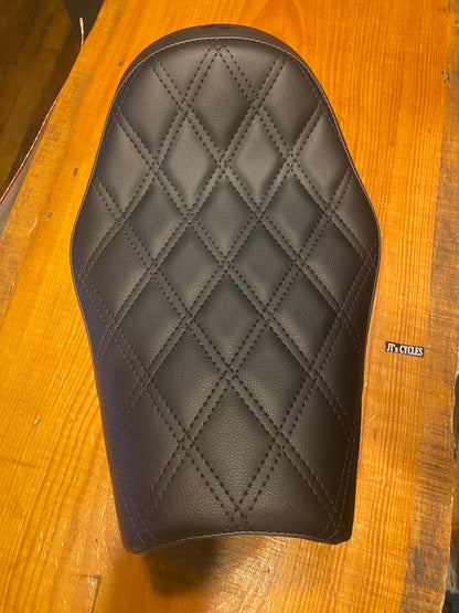 Saddlemen Renegade Lattice Solo Seat for 2018-2024 Indian Scout Bobber Rogue