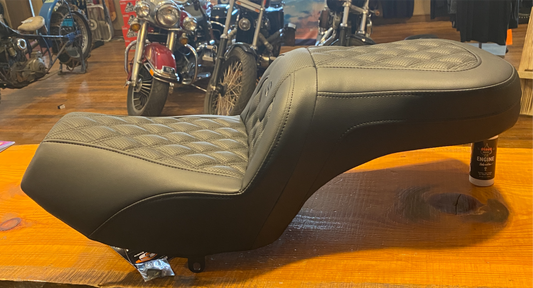 Saddlemen Roadsofa Lattice Gelcore Seat for 2020-2025 Indian Challenger Pursuit