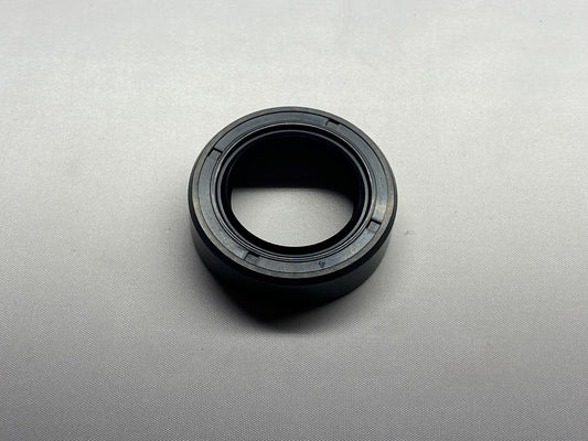James Gasket Pair Wheel Seal fits 1973-1984 Harley Touring Sportster Dyna
