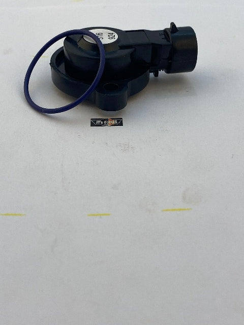 Standard Motor Products Throttle Position Sensor for 06-17 Harley Dyna Touring