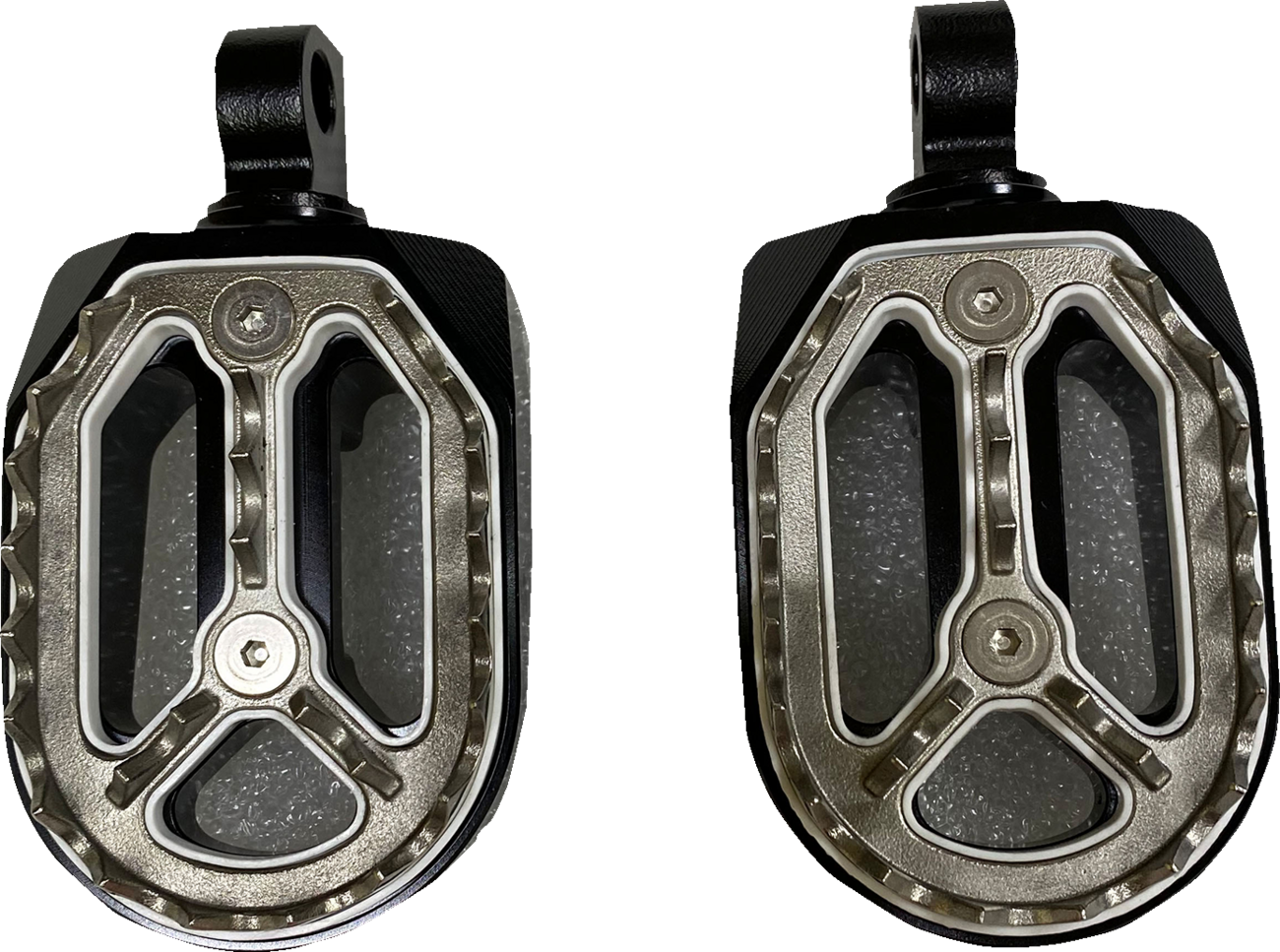 Drag Specialties Qualifier Male Mount Foot Pegs for 1972-2025 Harley Dyna FXR