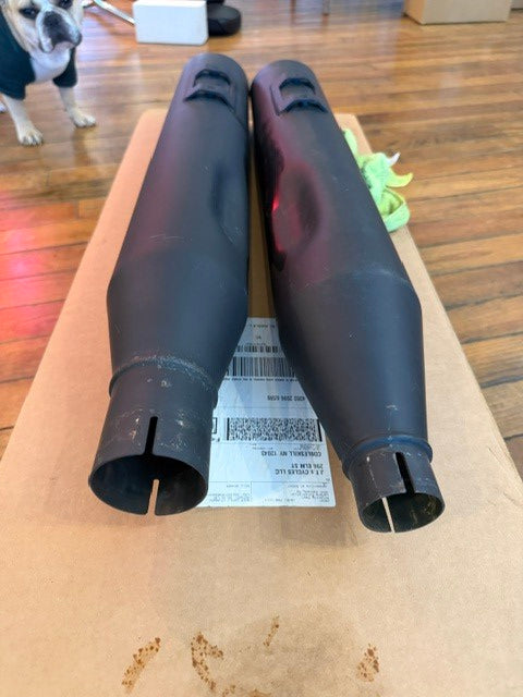 Vance & Hines Blackslash Slip On Exhaust Mufflers fits 2017-2026 Harley Touring