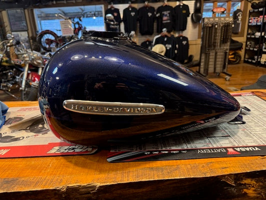 2013 Harley Davidson Ultra Limited Big Blue Pearl & Vivid Black Gas Fuel Tank