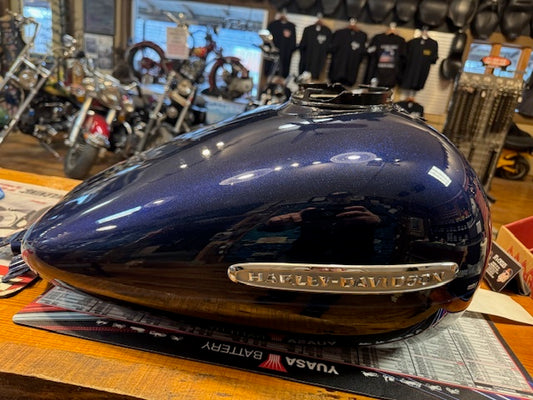 2013 Harley Davidson Ultra Limited Big Blue Pearl & Vivid Black Gas Fuel Tank
