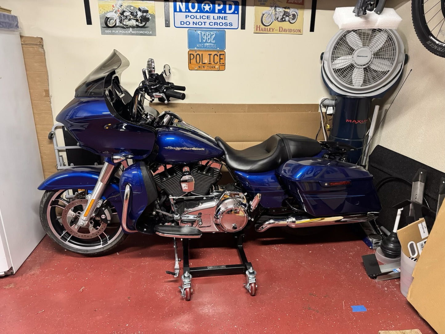 Klock Werks 14" Tint Sport Flare Windshield for 2015-2025 Harley Road Glide FLTR