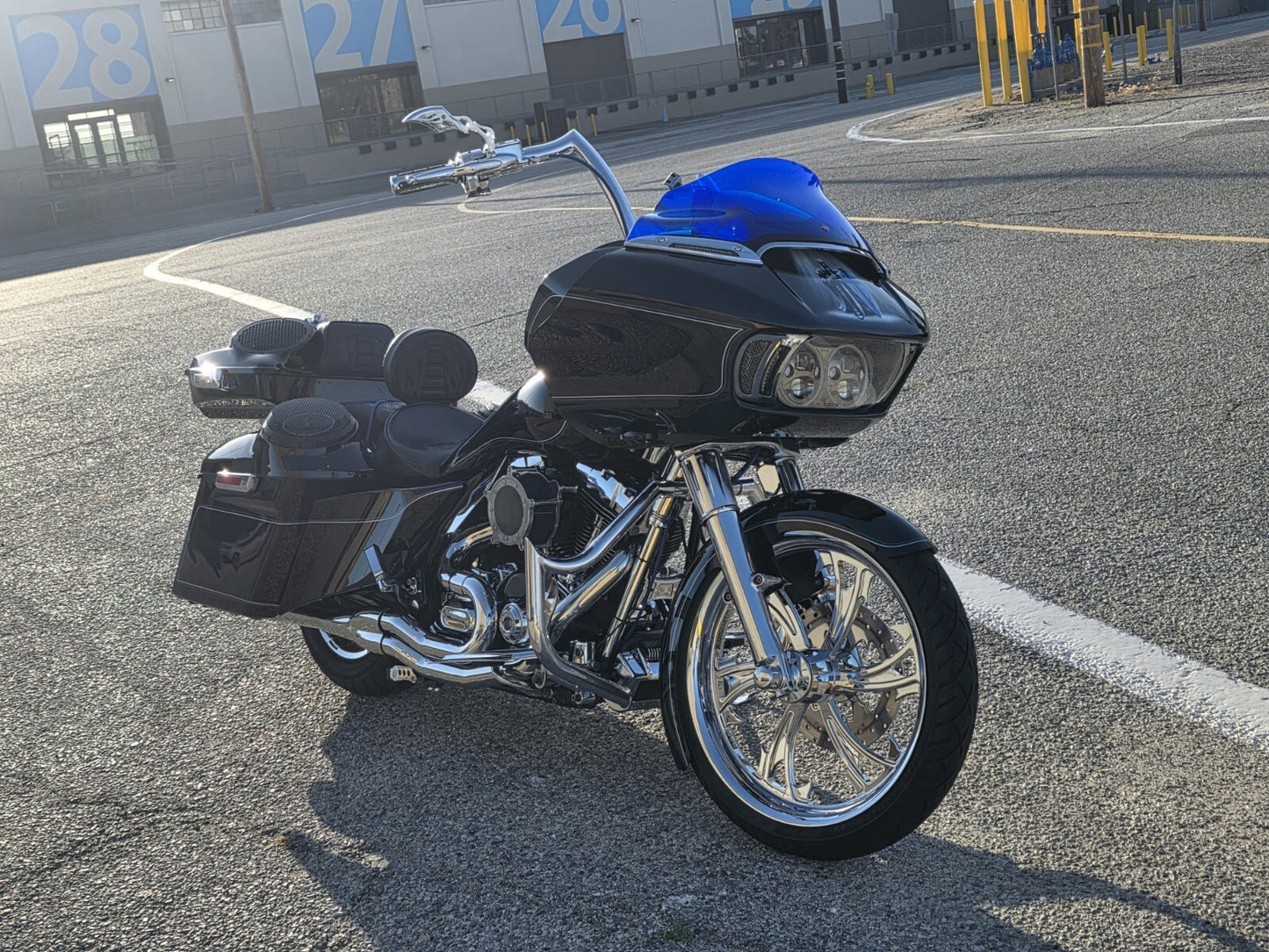 Klock Werks Kolor Flare 9" Blue Windshield fits 2015-2025 Harley Road Glide FLTR