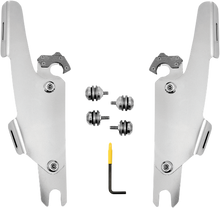Memphis Shades Fats Polished Windshield Mounting Kit fits 2018-2021 Harley FLFB