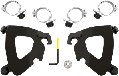 Memphis Shades Gauntlet Fairing & Black Mount kit 14-19 Harley Dyna Low Rider