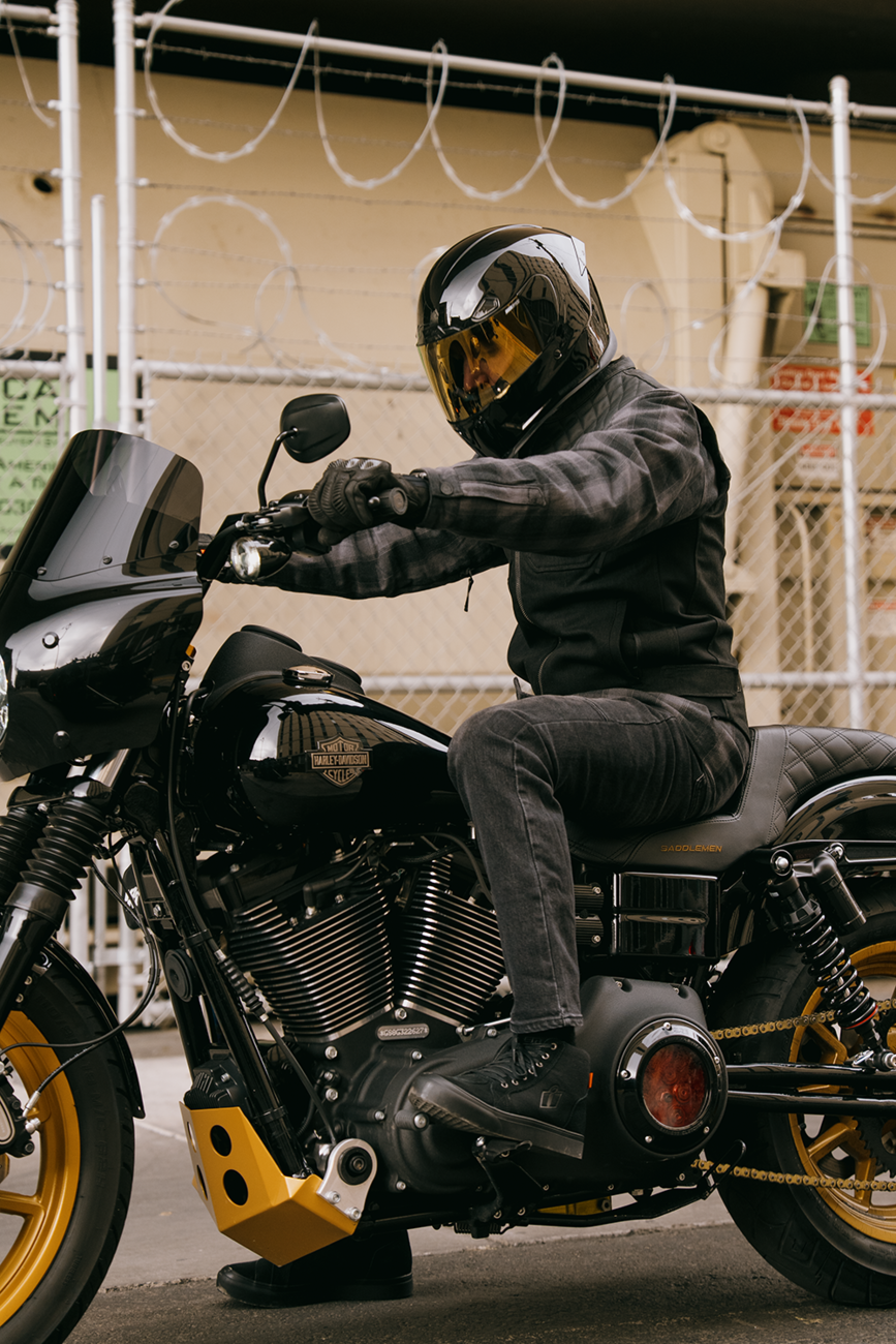 Icon Airframe Pro Solid Gloss Black Full Face Adult Street Motorcycle Helmet