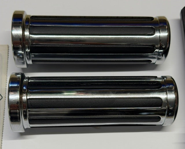 VTwin TBW Rail Style Grip Set with Glue for 2008-2025 Harley Touring Softail